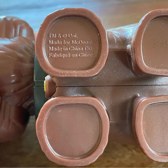 McDonald’s Europe The Secret Life of Pets - DUKE Collectible Bobble Head Dog - Picture 5 of 9